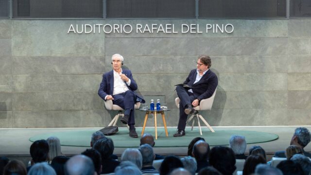 Diálogo entre Michael Ignatieff y Francisco Beltrán