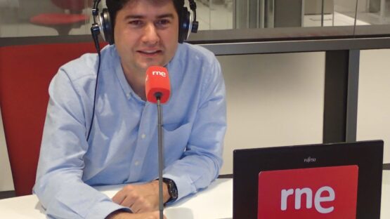 Interview with Javier García on Radio Nacional de España