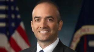 Conferencia Magistral de Omar Hatamleh