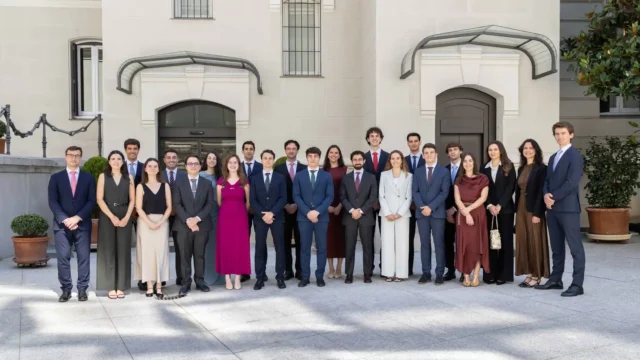 Becarios de excelencia Rafael del Pino 2026